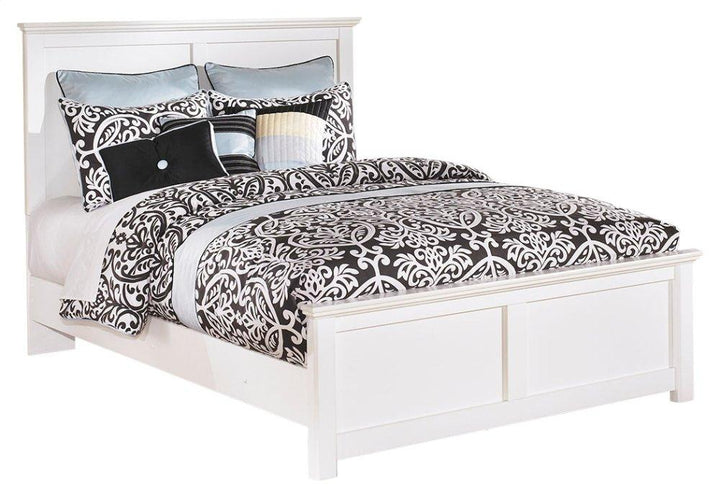 ASHLEY FURNITURE PKG002786 Queen Panel Bed With Mirrored Dresser and Chest