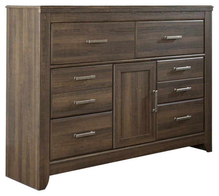 ASHLEY FURNITURE PKG004047 California King Poster Bed With Dresser