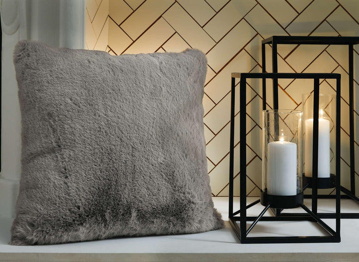 ASHLEY FURNITURE A1000868 Gariland Pillow set of 4