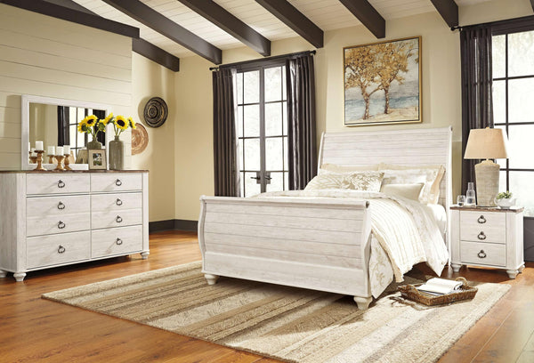 ASHLEY FURNITURE PKG014049 Queen Sleigh Bed With Mirrored Dresser and Nightstand