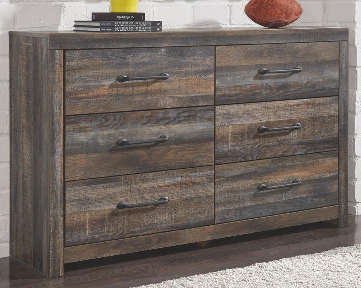 ASHLEY FURNITURE PKG003192 King Panel Bed With Dresser