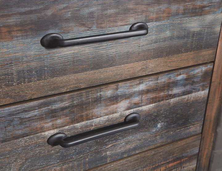 ASHLEY FURNITURE PKG003170 Queen Panel Bed With 2 Storage Drawers With Mirrored Dresser and Chest