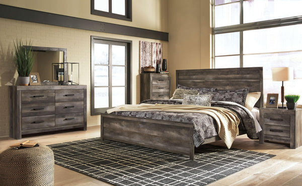 ASHLEY FURNITURE PKG005691 King Panel Bed With Mirrored Dresser and Chest