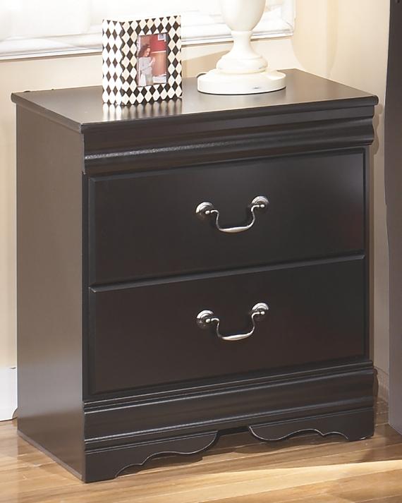 ASHLEY FURNITURE PKG002507 Twin Sleigh Headboard With Mirrored Dresser and 2 Nightstands