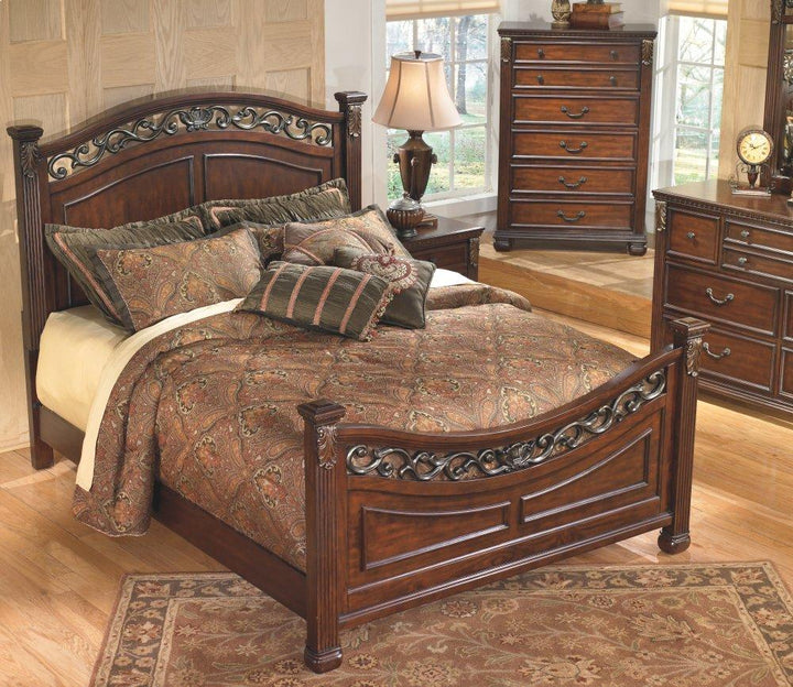 ASHLEY FURNITURE B526B4 Leahlyn King Panel Bed