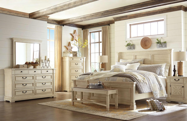 ASHLEY FURNITURE PKG006091 Queen Panel Bed With Dresser