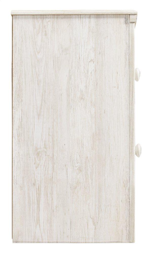ASHLEY FURNITURE PKG002878 Queen Panel Bed With Mirrored Dresser