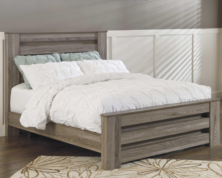 ASHLEY FURNITURE PKG003970 Queen Panel Bed With Dresser