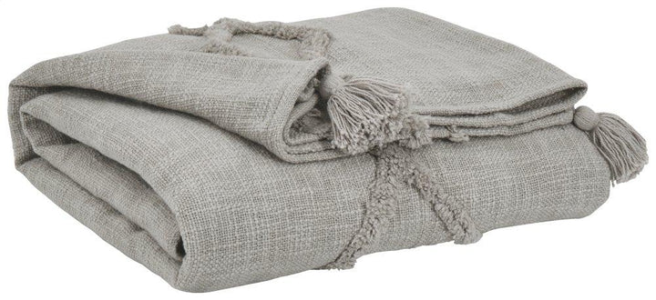 ASHLEY FURNITURE A1000768 Kassidy Throw set of 3