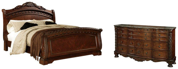 ASHLEY FURNITURE PKG005768 Queen Sleigh Bed With Dresser