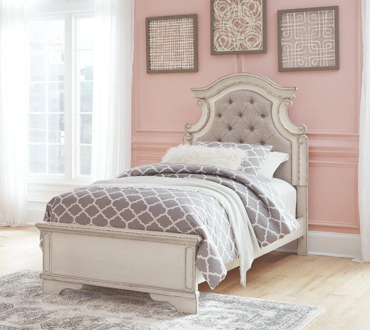 ASHLEY FURNITURE B743B13 Realyn Twin Panel Bed