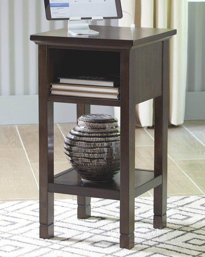 ASHLEY FURNITURE A4000089 Marnville Accent Table