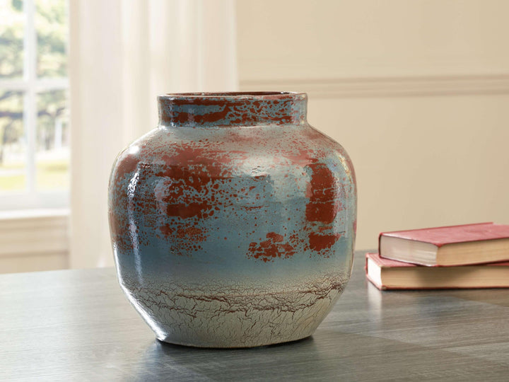 ASHLEY FURNITURE A2000555 Turkingsly Vase