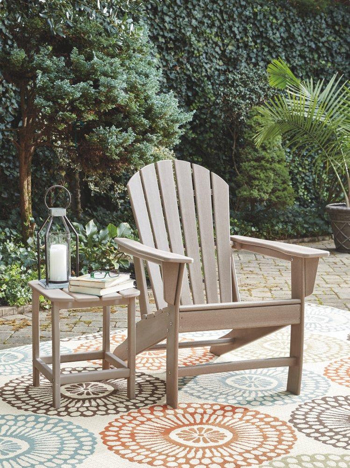 ASHLEY FURNITURE PKG008193 Outdoor Chair With End Table