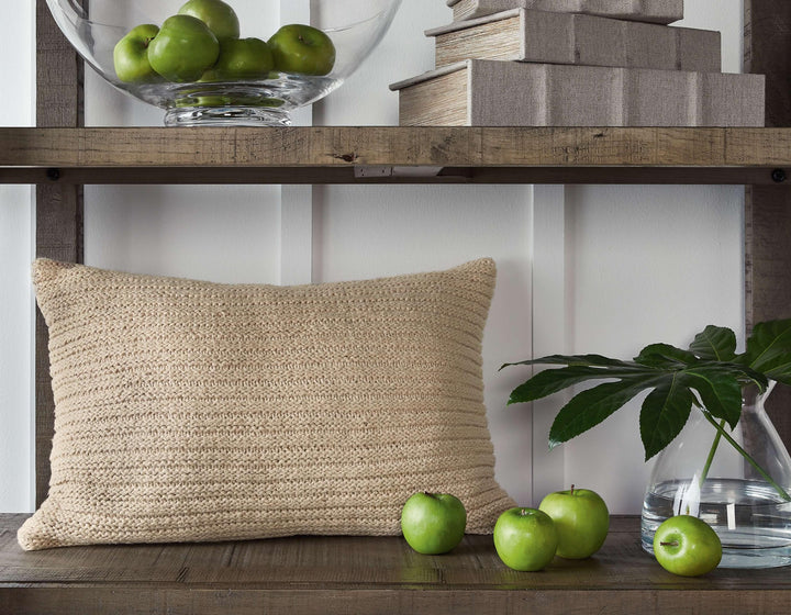 ASHLEY FURNITURE A1000957 Abreyah Pillow set of 4