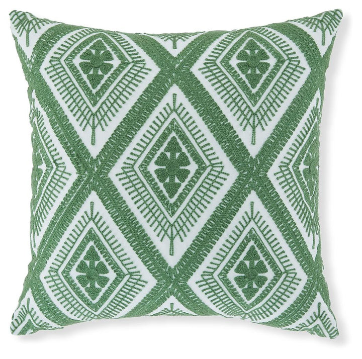 ASHLEY FURNITURE A1001028 Bellvale Pillow set of 4