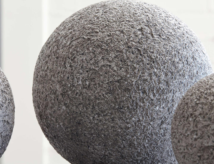 ASHLEY FURNITURE A2000496S Chanlow Sculpture