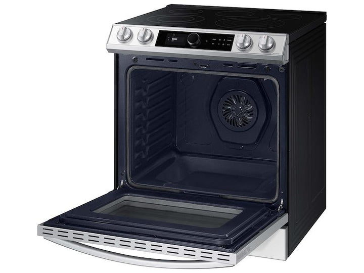 SAMSUNG NE63BB871112AA Bespoke Smart Slide-in Electric Range 6.3 cu. ft. with Smart Dial & Air Fry in White Glass