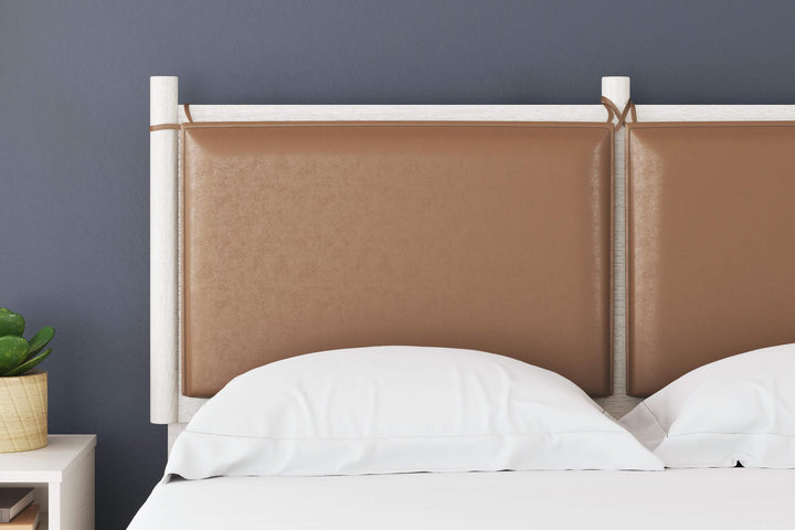 ASHLEY FURNITURE EB1024B2 Aprilyn Full Panel Bed