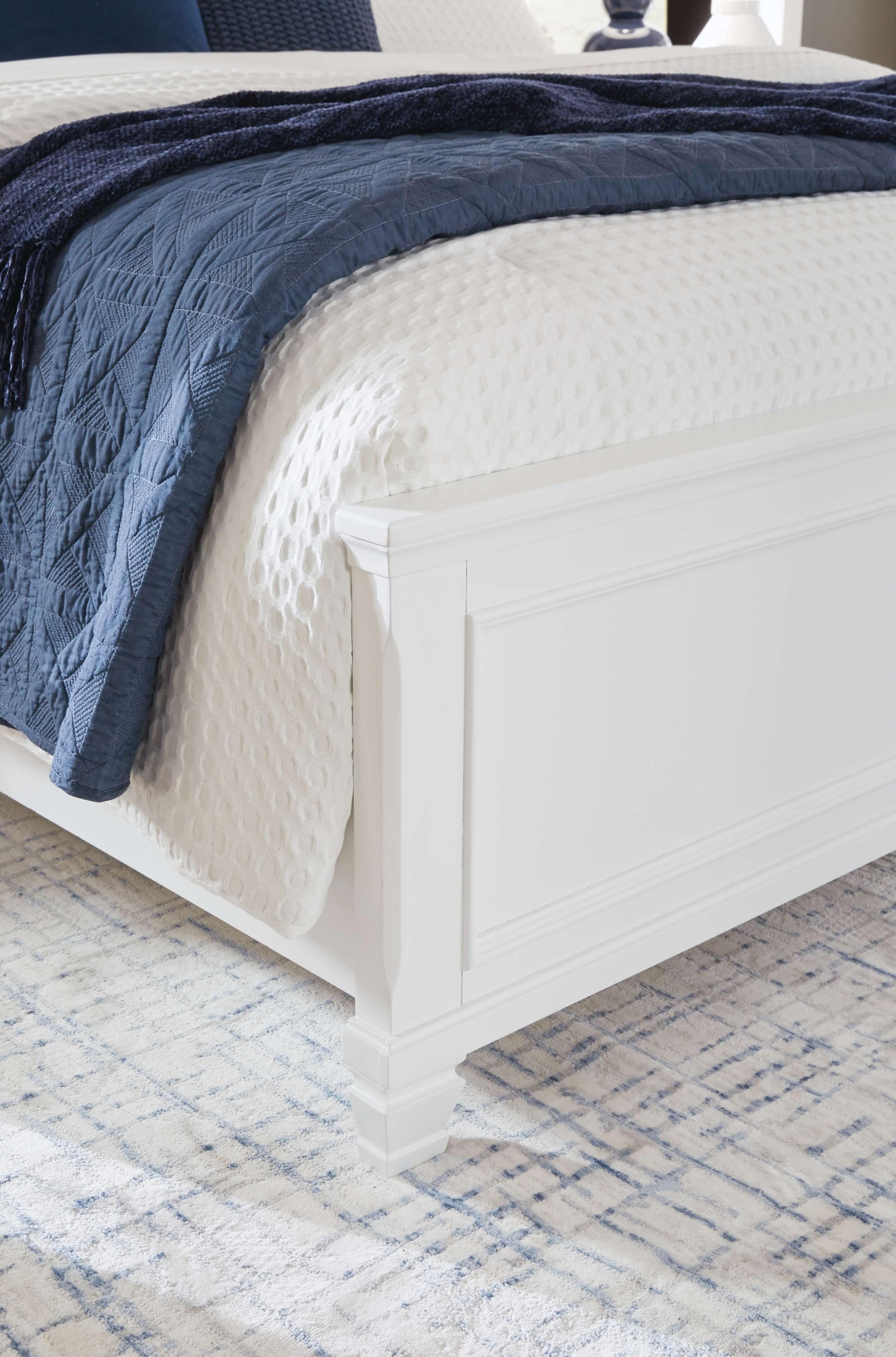 ASHLEY FURNITURE B680B4 Fortman King Panel Bed