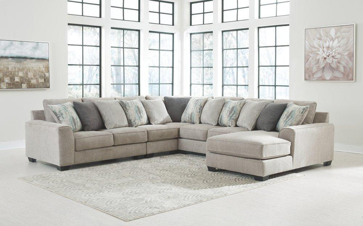 ASHLEY FURNITURE PKG001227 5-piece Sectional With Ottoman