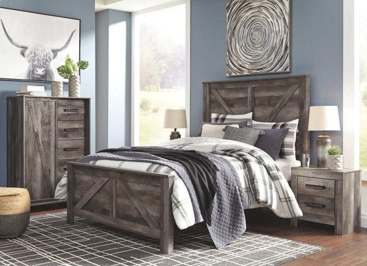 ASHLEY FURNITURE B440B9 Wynnlow Queen Crossbuck Panel Bed