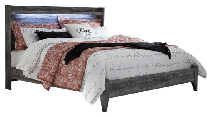 ASHLEY FURNITURE PKG007533 King Panel Bed With Dresser