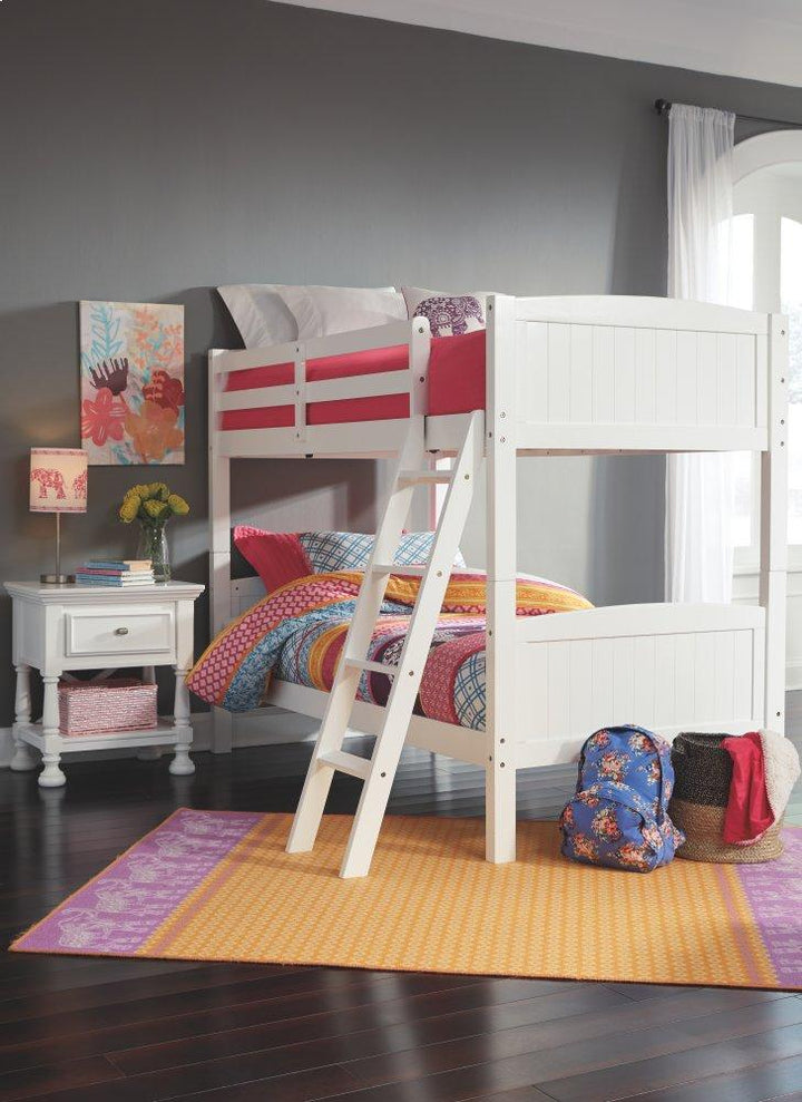 ASHLEY FURNITURE B502B15 Kaslyn Twin Over Twin Bunk Bed