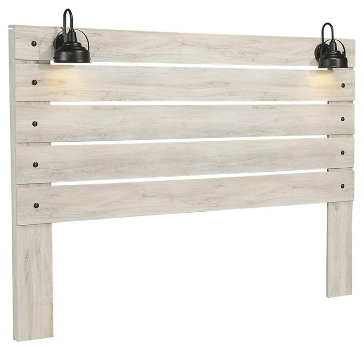 ASHLEY FURNITURE PKG002967 King Panel Headboard With Mirrored Dresser