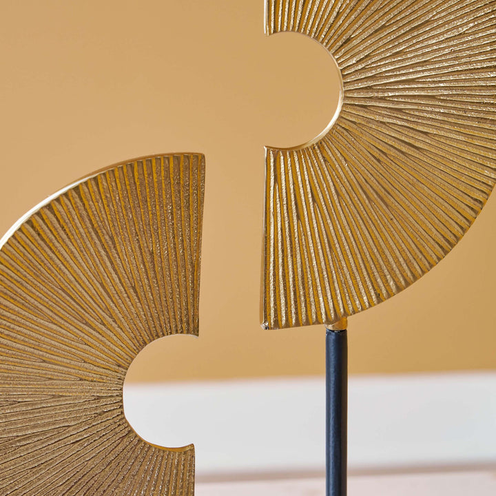 ASHLEY FURNITURE A2000578 Berrnette Sculpture