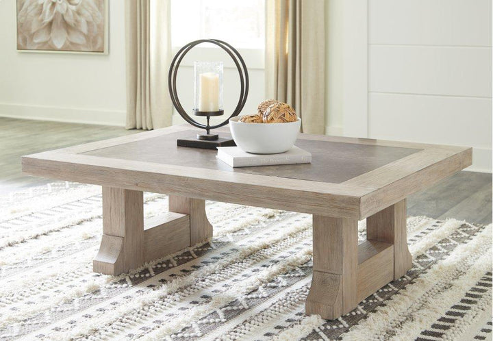 ASHLEY FURNITURE PKG008127 Coffee Table With 2 End Tables