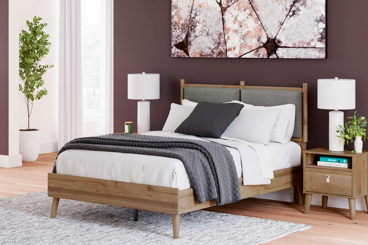 ASHLEY FURNITURE EB1187B2 Aprilyn Full Panel Bed