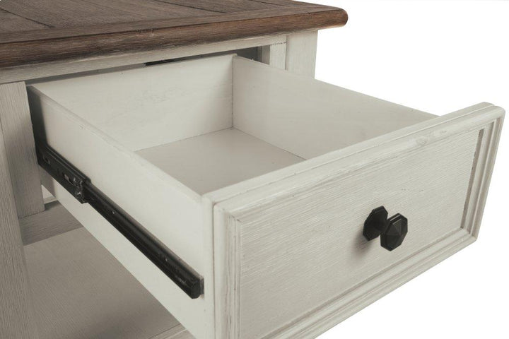 ASHLEY FURNITURE PKG008658 Coffee Table With 1 End Table