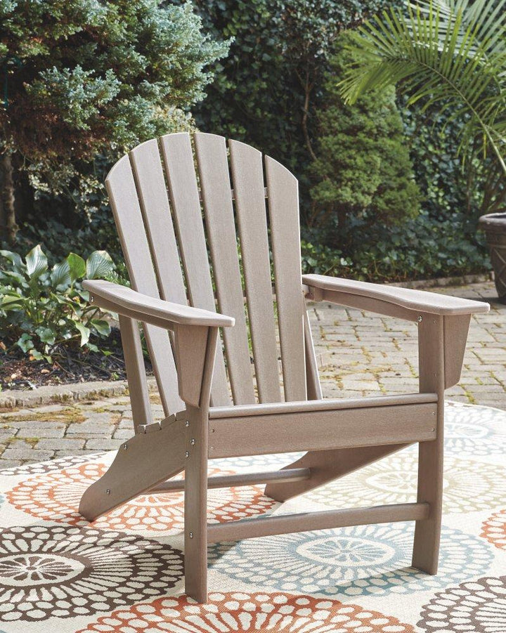 ASHLEY FURNITURE PKG008193 Outdoor Chair With End Table