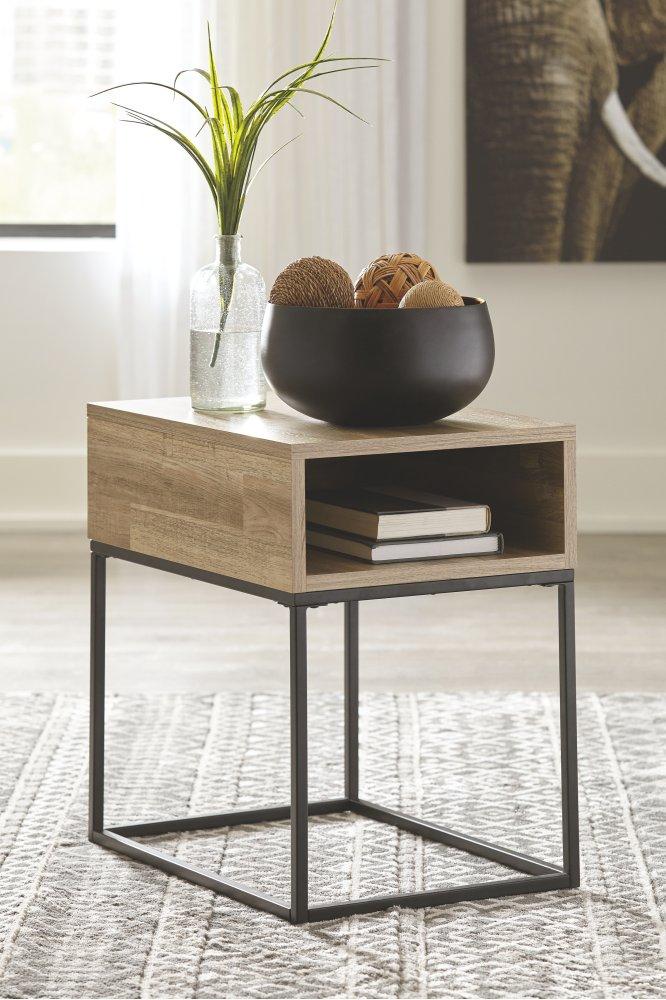 ASHLEY FURNITURE PKG008934 Coffee Table With 1 End Table