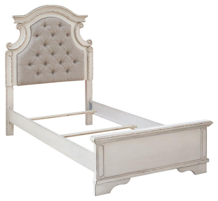 ASHLEY FURNITURE B743B13 Realyn Twin Panel Bed