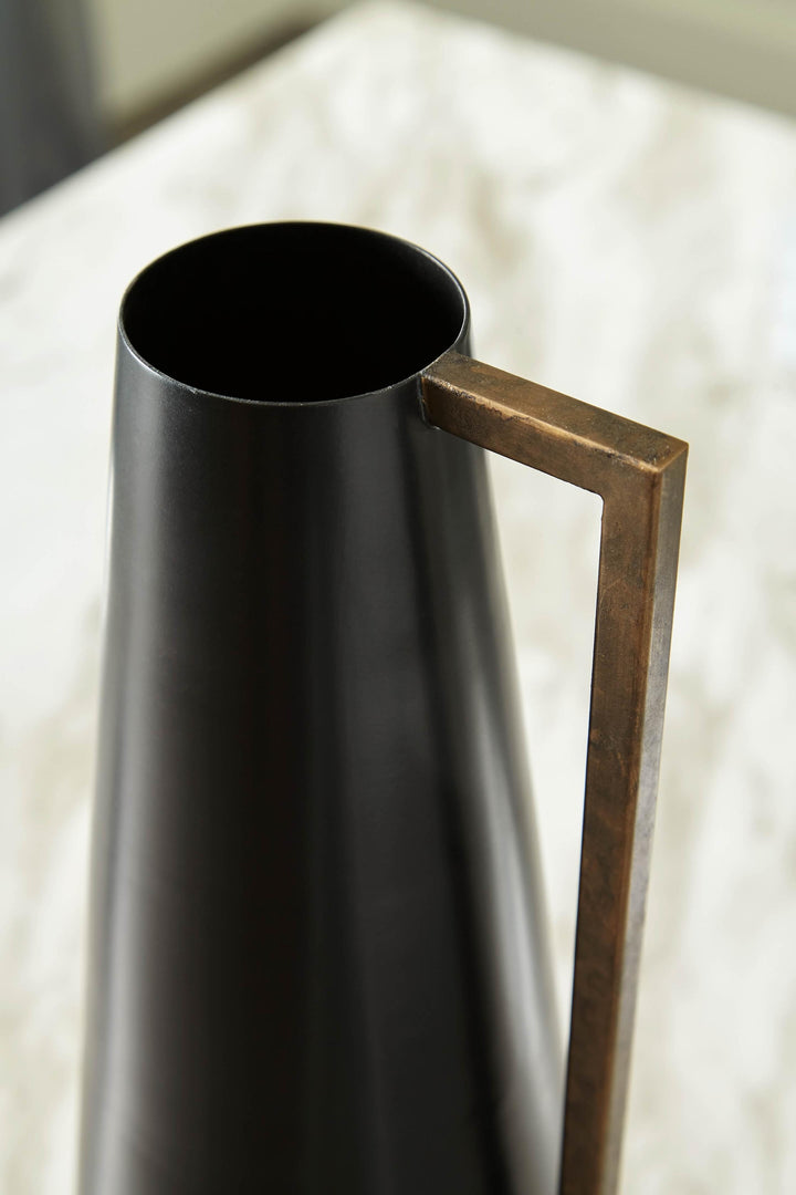 ASHLEY FURNITURE A2000554 Pouderbell Vase