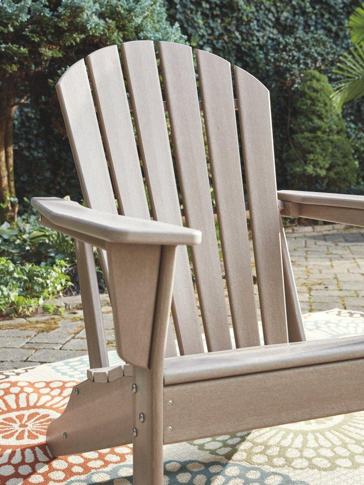 ASHLEY FURNITURE PKG008194 2 Outdoor Chairs With End Table