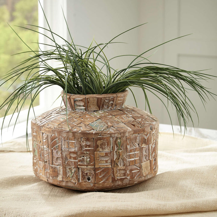 ASHLEY FURNITURE A2000557 Meltland Vase