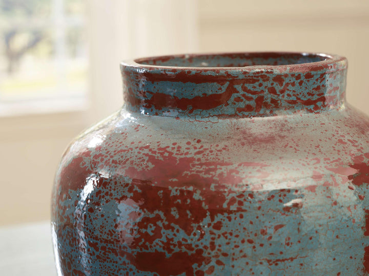 ASHLEY FURNITURE A2000555 Turkingsly Vase