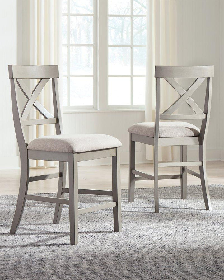 ASHLEY FURNITURE PKG002385 Counter Height Dining Table and 4 Barstools