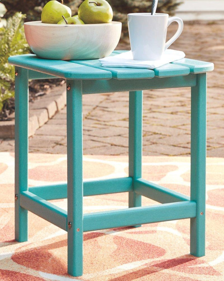 ASHLEY FURNITURE PKG008190 2 Outdoor Chairs With End Table