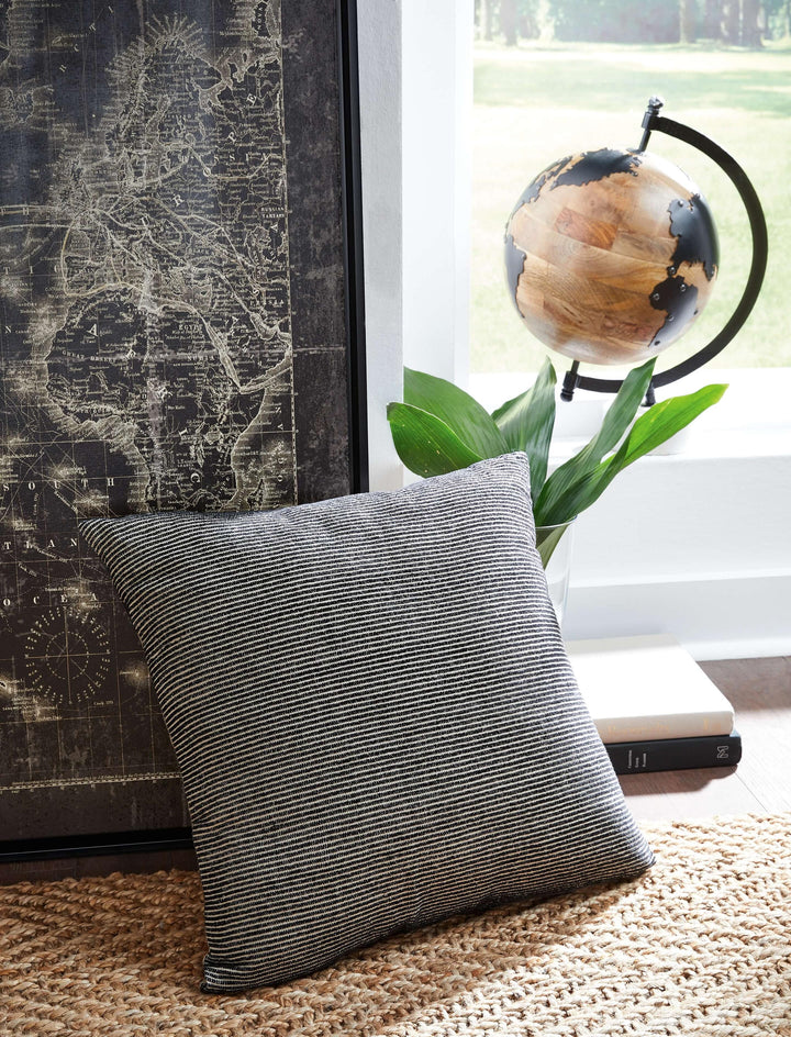ASHLEY FURNITURE A1000962 Edelmont Pillow set of 4