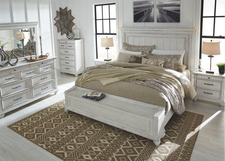 ASHLEY FURNITURE B777B9 Kanwyn King Panel Bed With Storage Bench