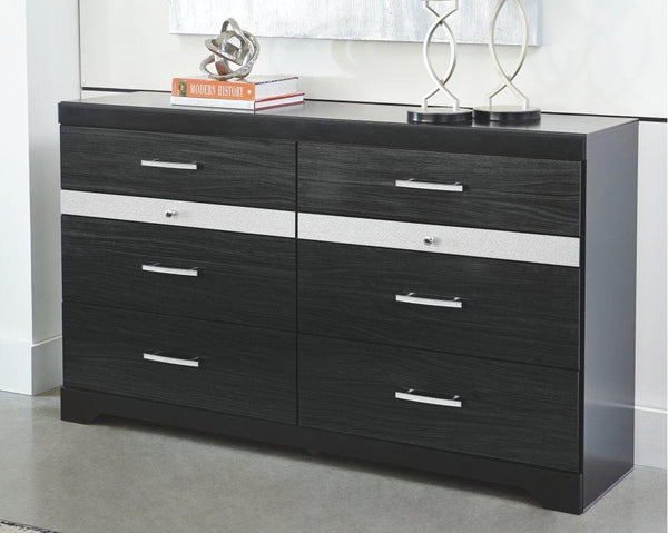 ASHLEY FURNITURE PKG007648 Queen Panel Bed With Dresser