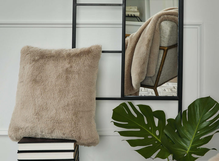 ASHLEY FURNITURE A1000866P Gariland Pillow