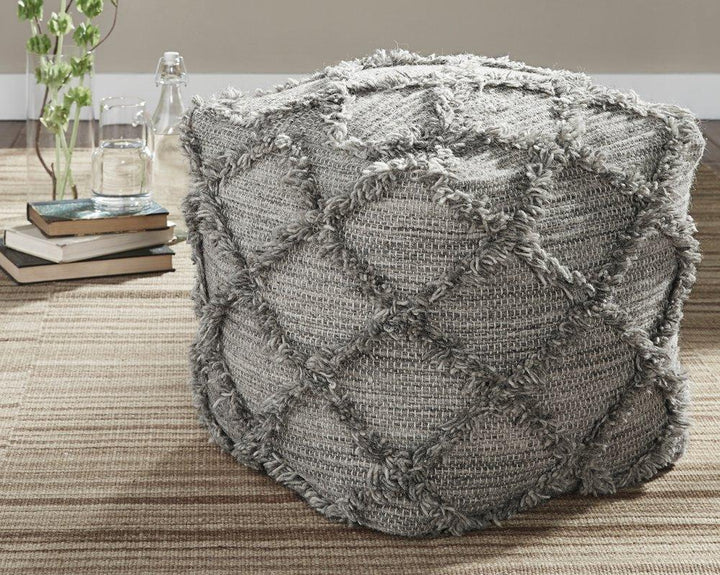 ASHLEY FURNITURE A1000388 Adelphie Pouf