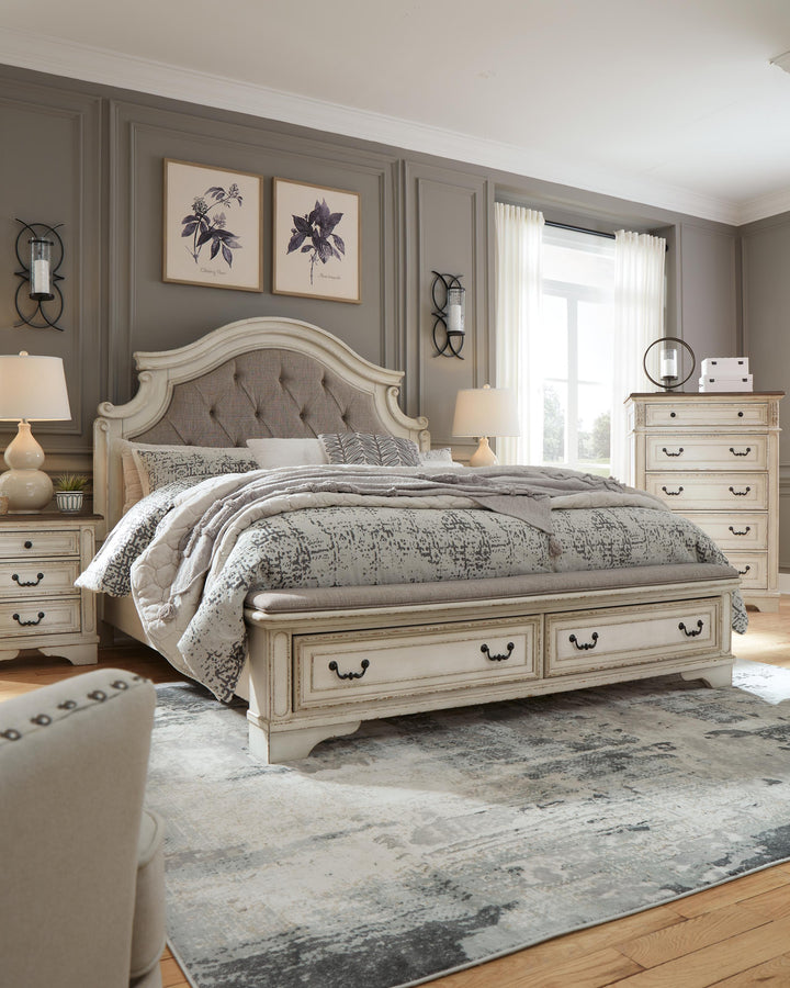 ASHLEY FURNITURE B743B21 Realyn California King Upholstered Bed