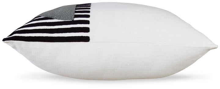 ASHLEY FURNITURE A1000927P Longsum Pillow