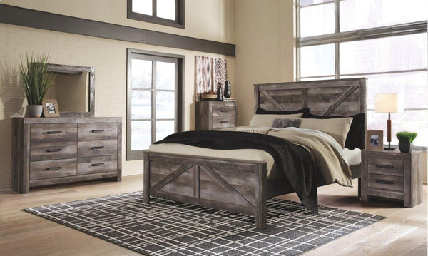 ASHLEY FURNITURE PKG005135 King Crossbuck Panel Bed With Mirrored Dresser